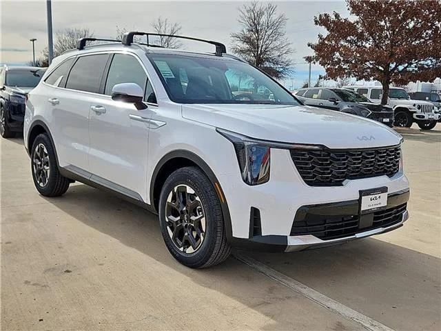 New 2026 Glacial White KIA S Front-Wheel Drive image 4