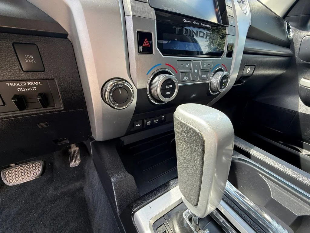 Used 2021 White Toyota SR5 image 24