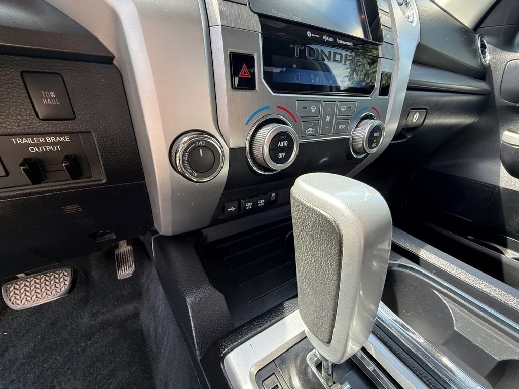 Used 2021 White Toyota SR5 image 24