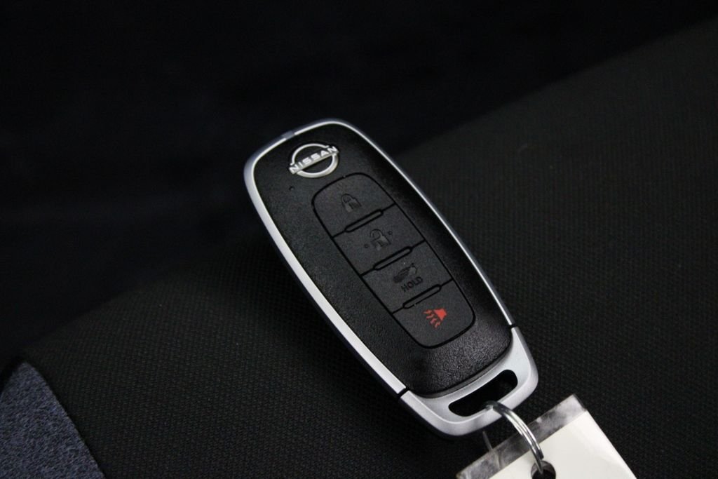 2025 Nissan Versa Sedan SV - Photo 27