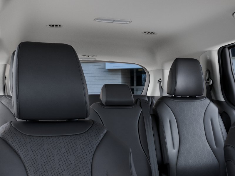 New 2027 White Kia LXS image 27