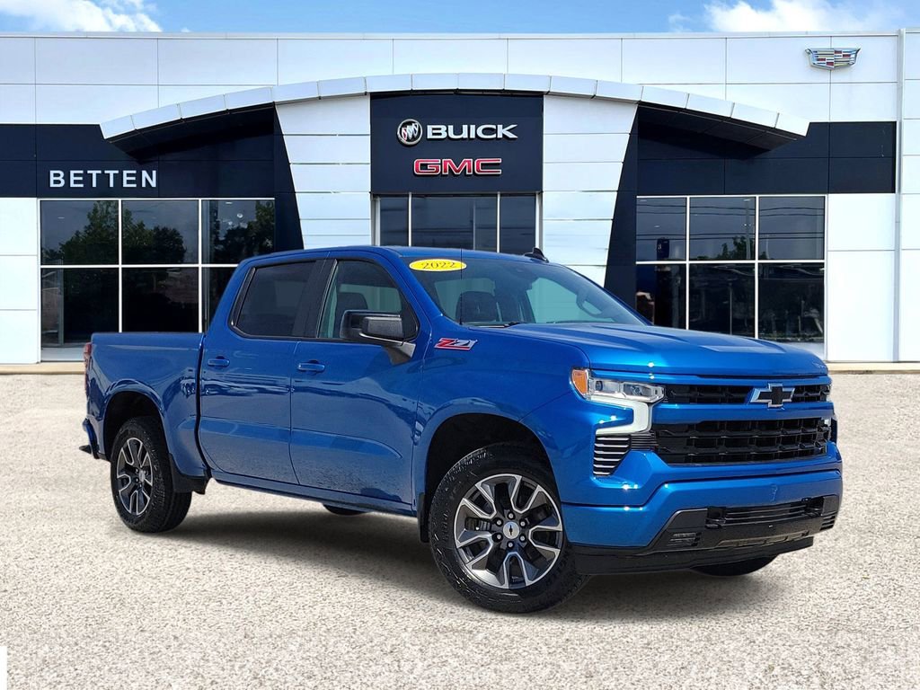 Used 2022 Glacier Blue Metallic Chevrolet RST image 1