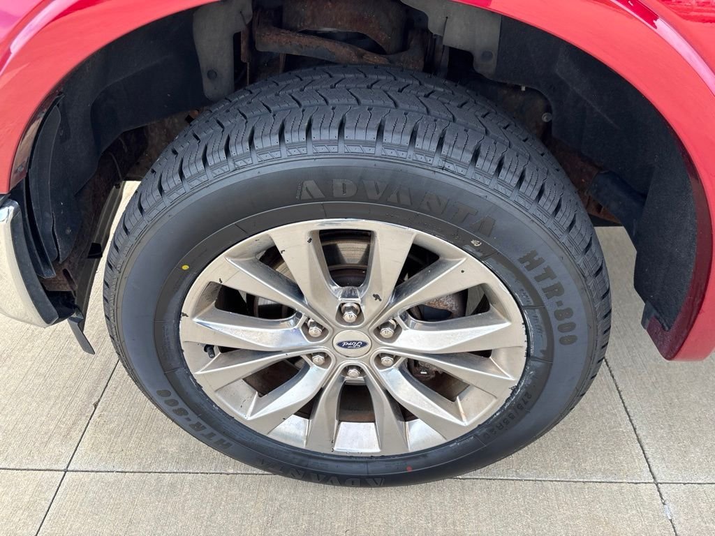 Used 2017 Ruby Red Metallic Tinted Clearcoat Ford Lariat image 13