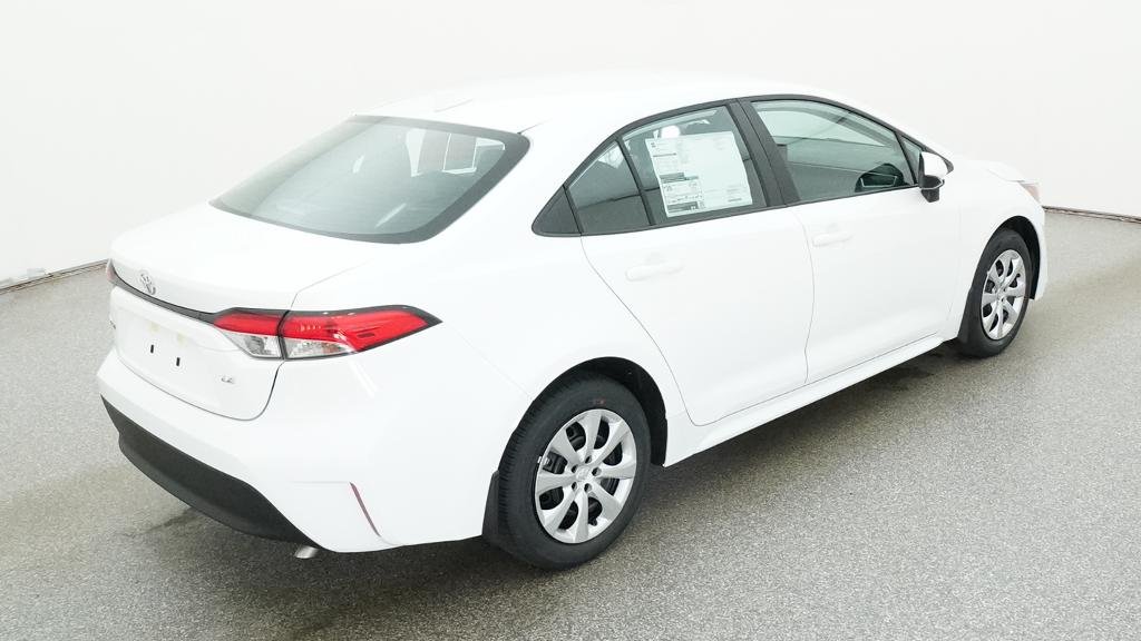 New 2026 Ice Cap Toyota LE image 18