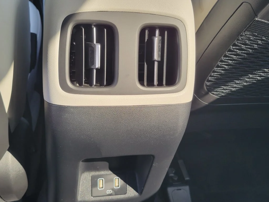 Used 2024 Blue Hyundai SEL Convenience image 26