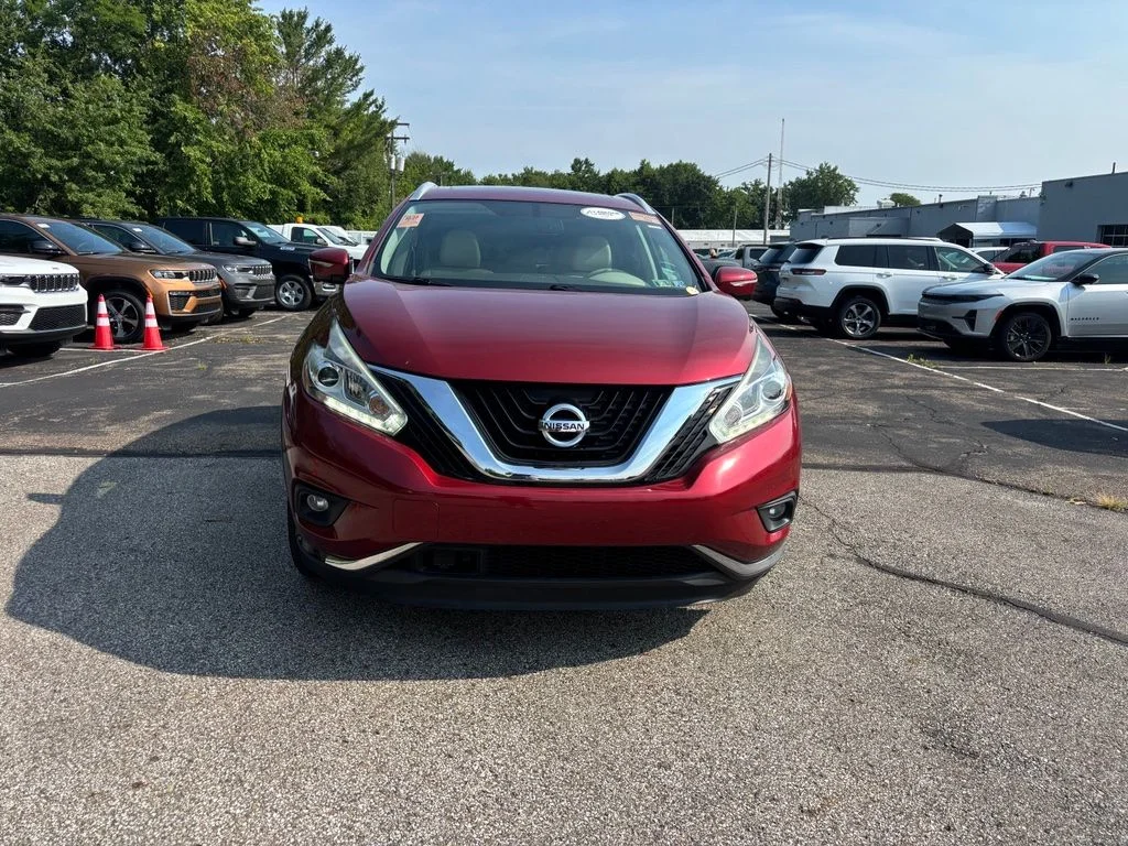 Used 2015 Red Nissan Platinum image 12