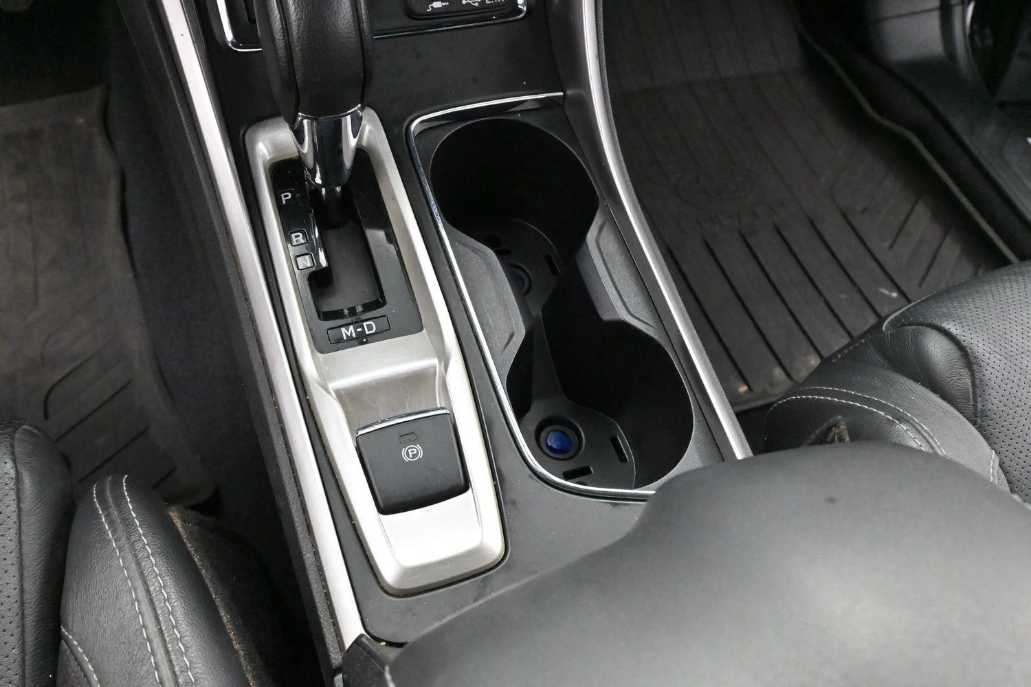 Used 2021 Magnetite Gray Metallic Subaru Limited image 21