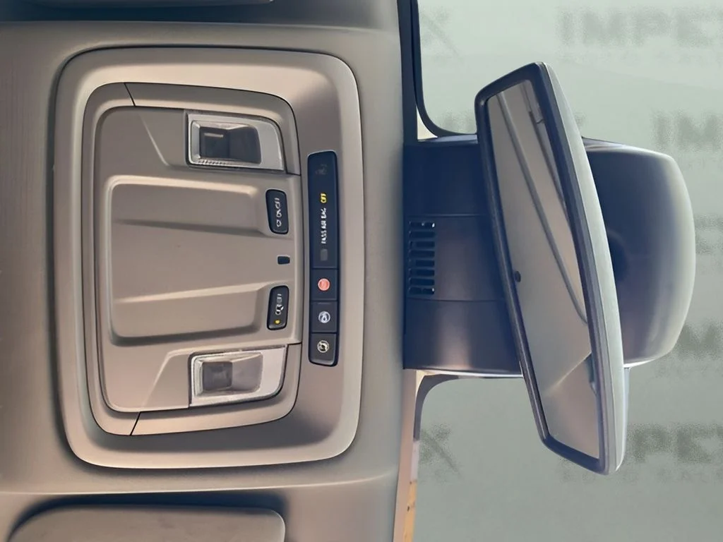 Used 2024 White Chevrolet LT image 22