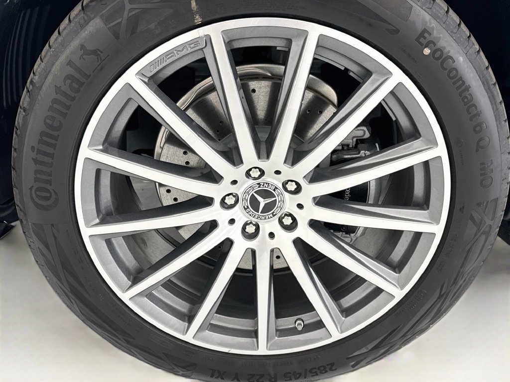 New 2026 MANUFAKTUR Light Blue Met Mercedes-Benz GLS 450 image 29