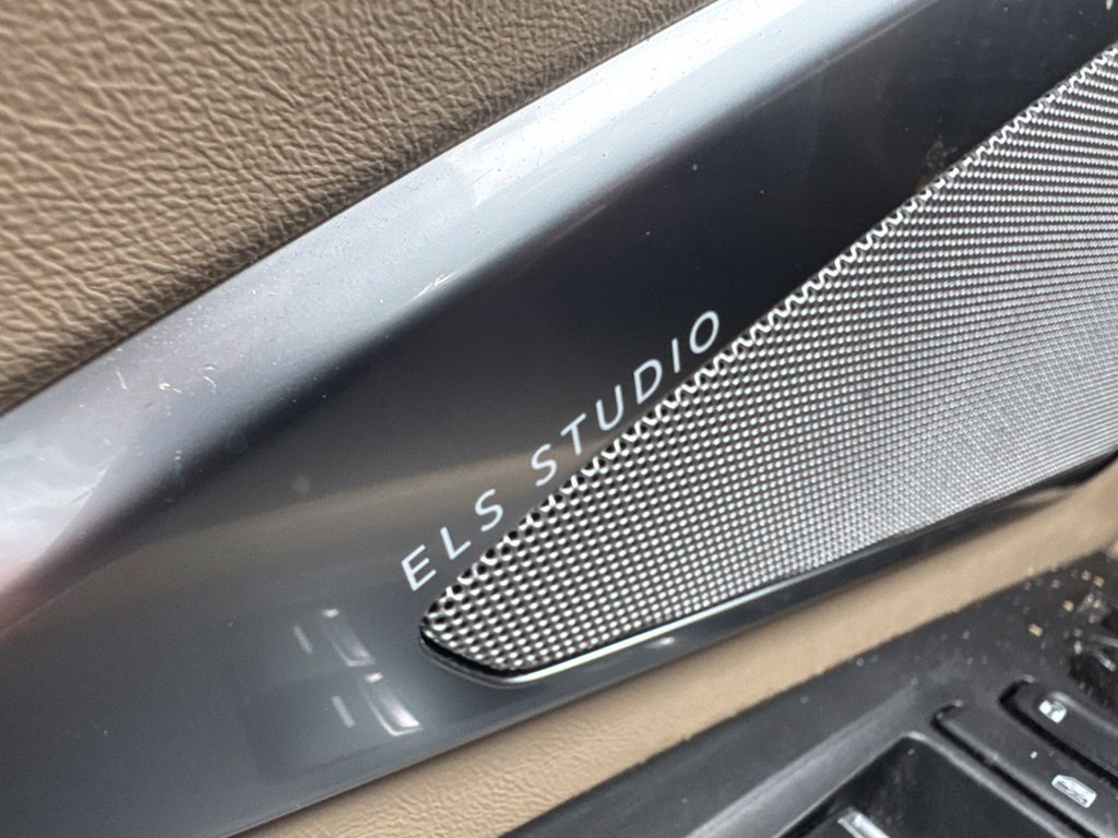 Used 2020 White Acura Technology Package image 7