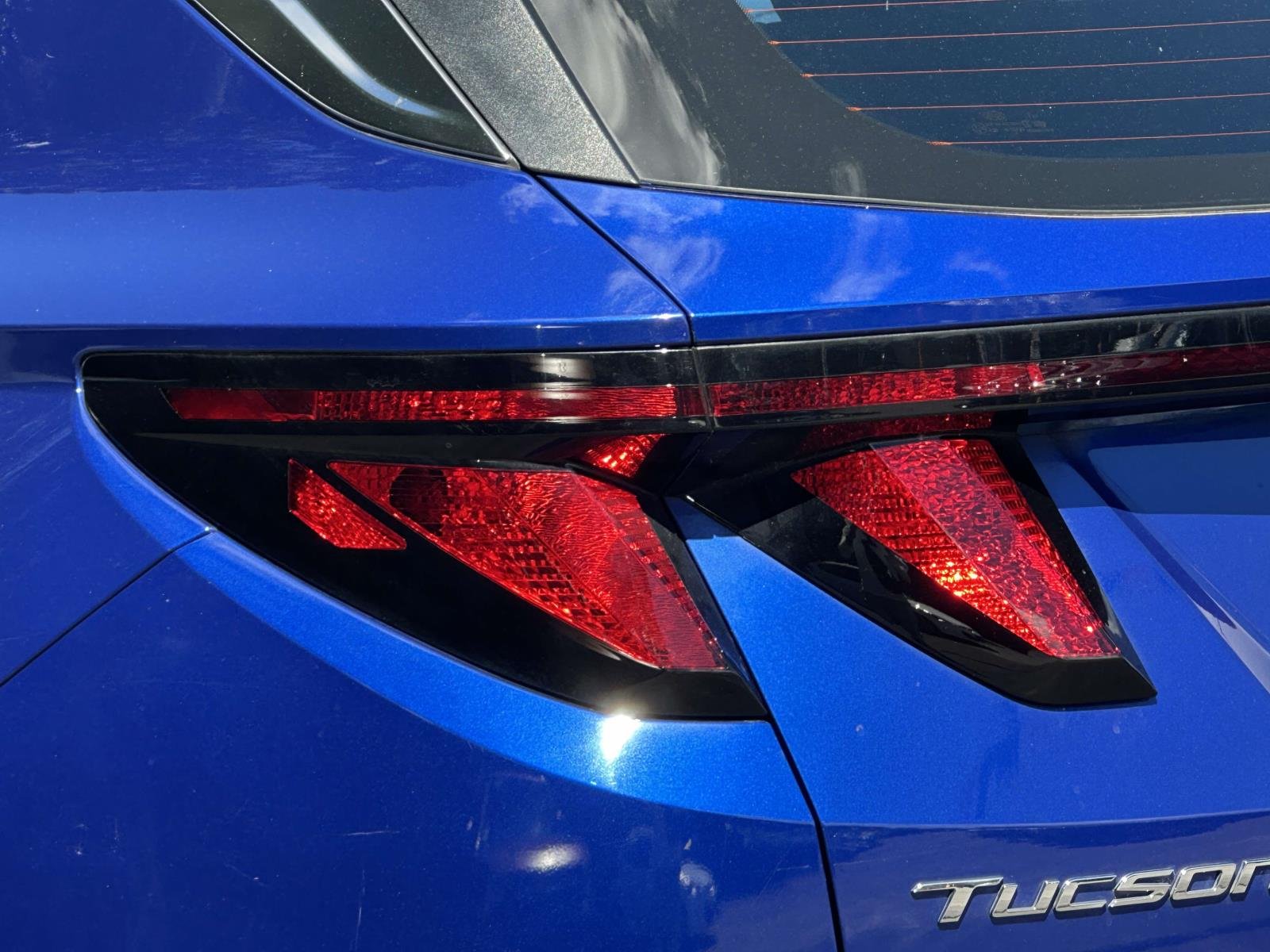 Certified Used 2024 Blue Hyundai SE image 12