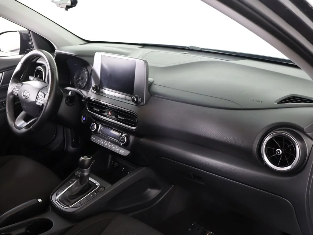 Used 2022 Gray Hyundai SEL image 29