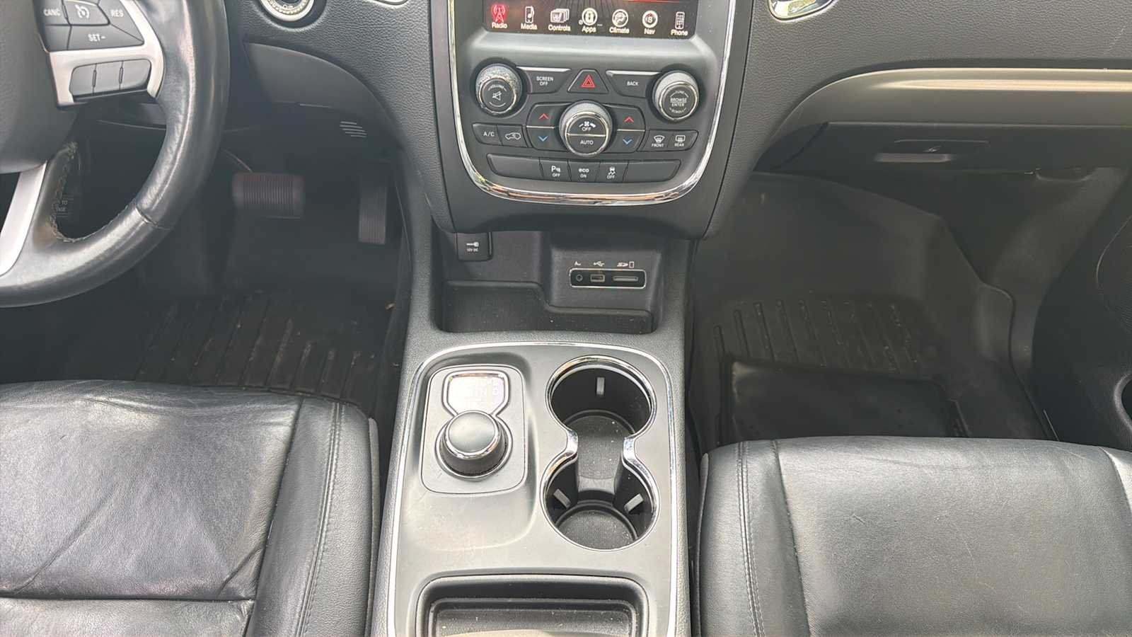 Used 2015 Granite Crystal Metallic Clearcoat Dodge Limited image 17