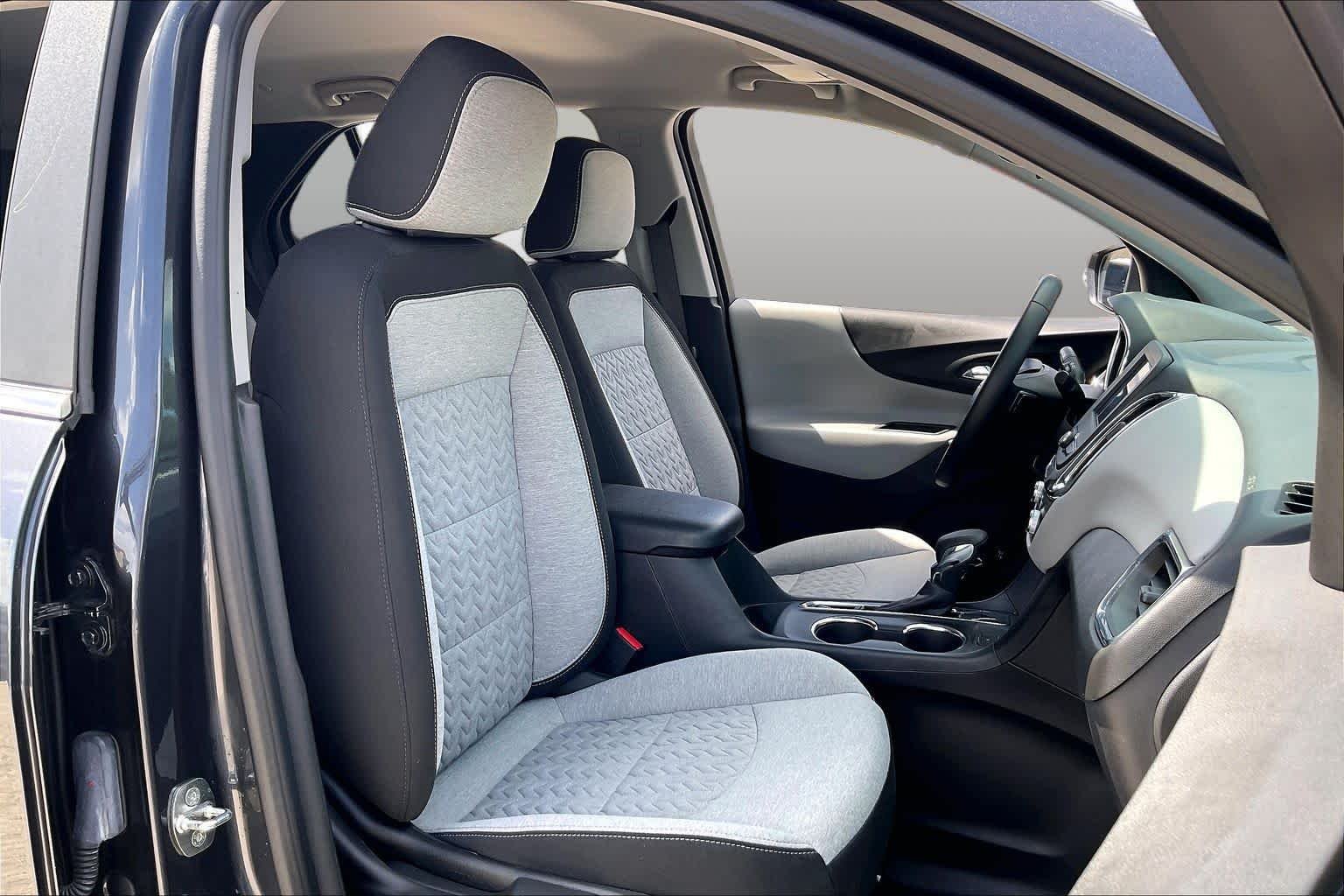 Used 2022 Iron Gray Metallic Chevrolet LT image 9