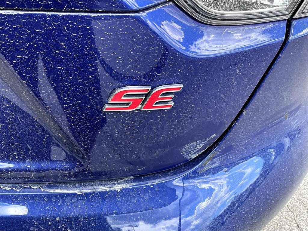 Used 2020 Blue Toyota SE image 7