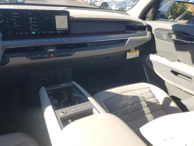 New 2026 Ebony Black Kia Land AWD image 12