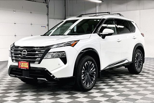 New 2026 Everest White Nissan Platinum image 3