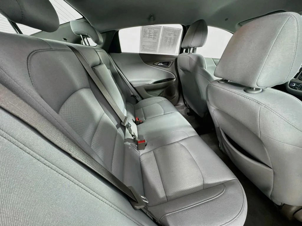 Used 2025 Gray Chevrolet LT image 33