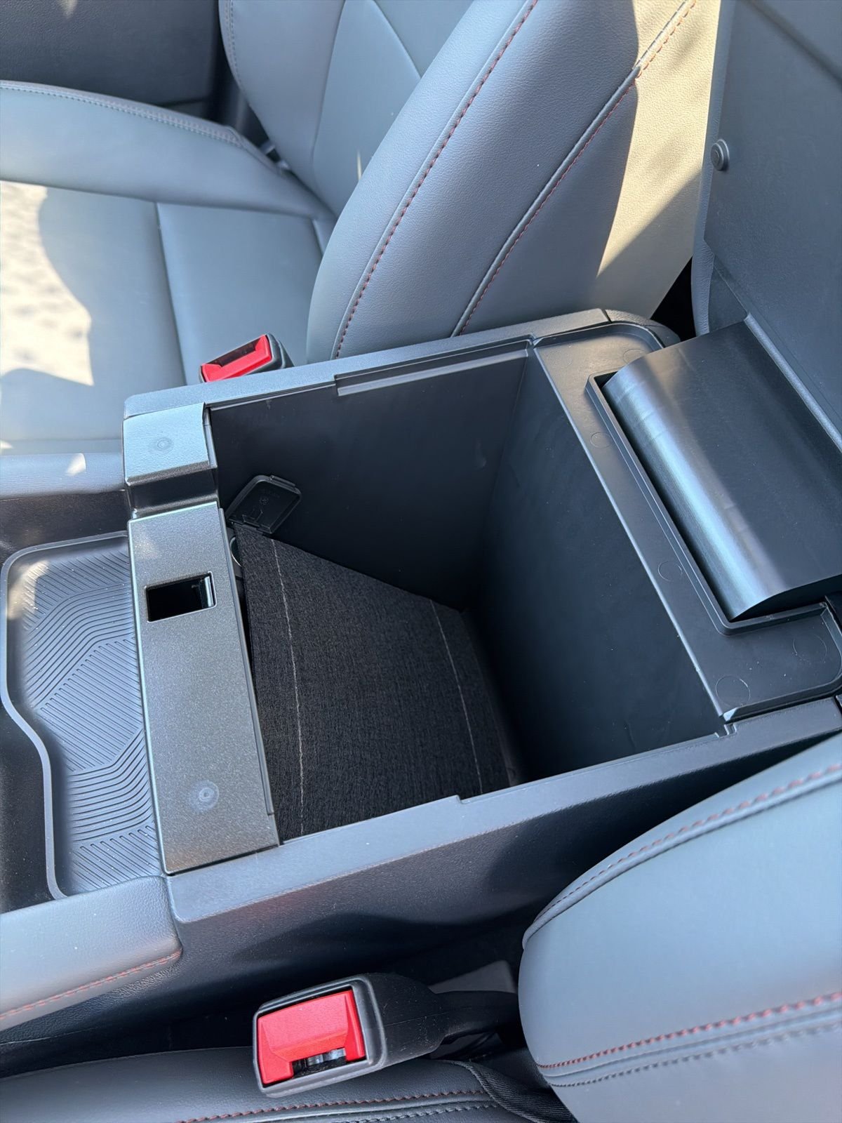 New 2026 Carbonized Gray Metallic Ford Active image 20