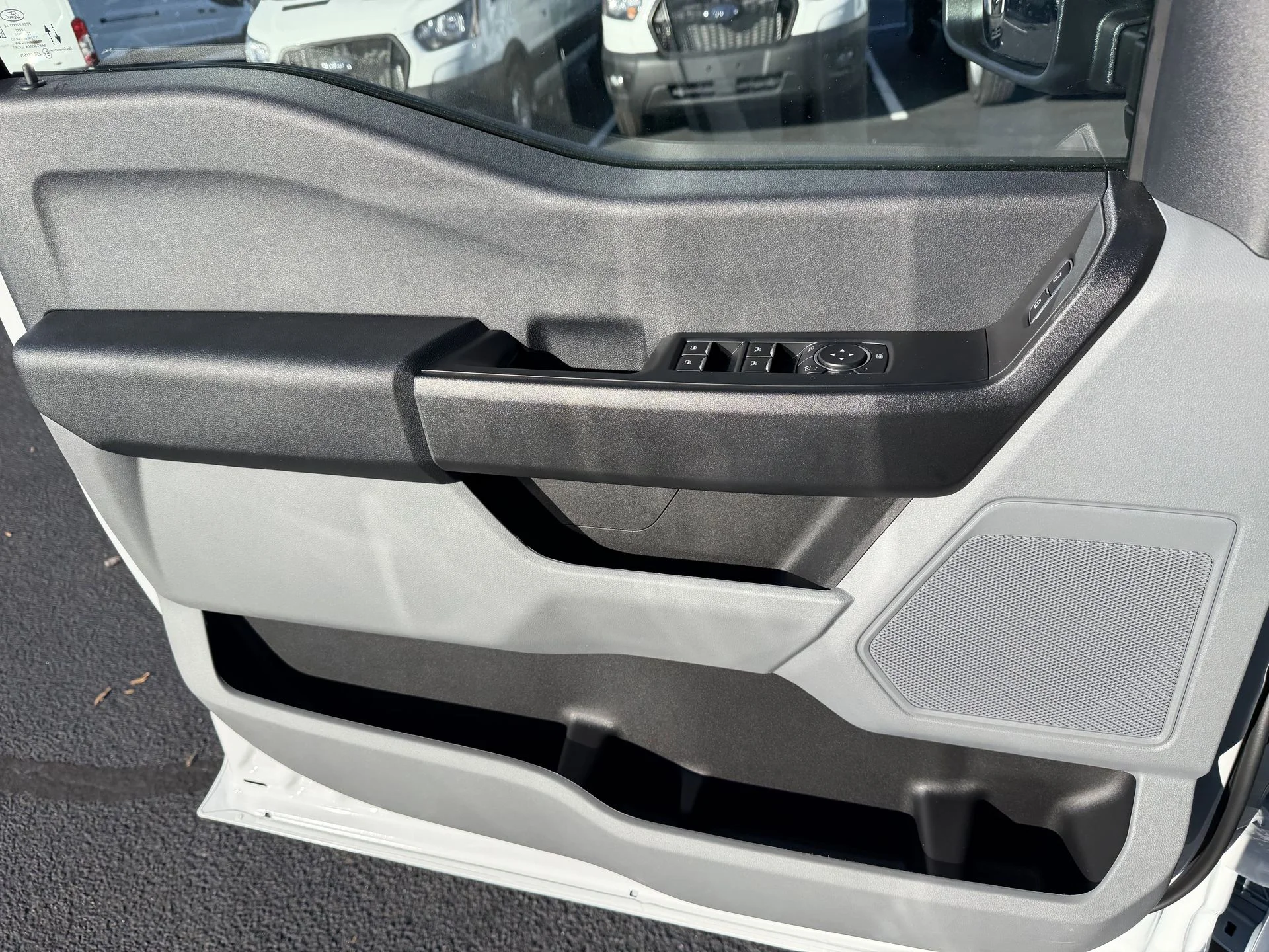 New 2026 Oxford White Ford F-450® XL image 16