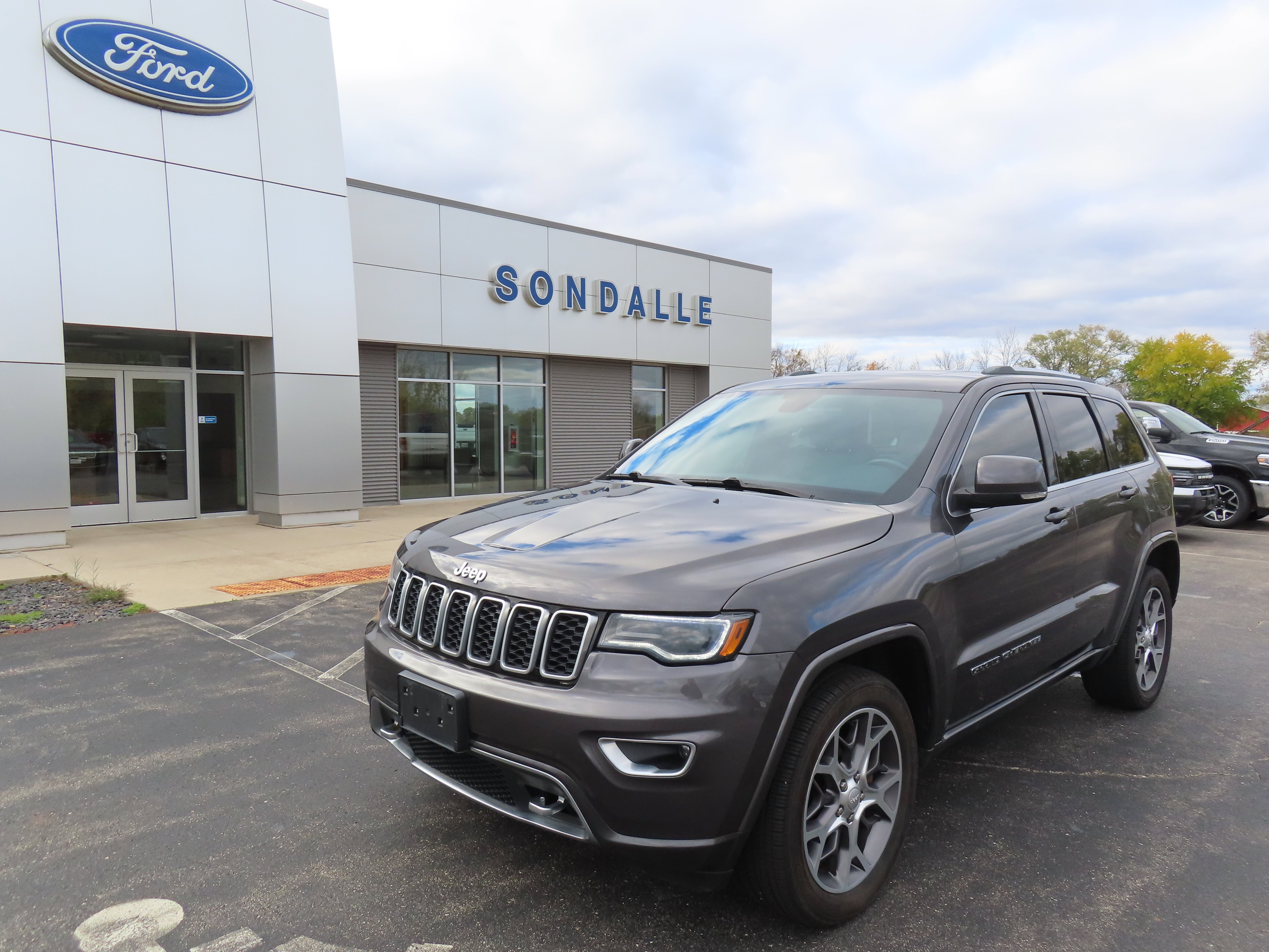 2018 Jeep Grand Cherokee Limited Sterling Edition