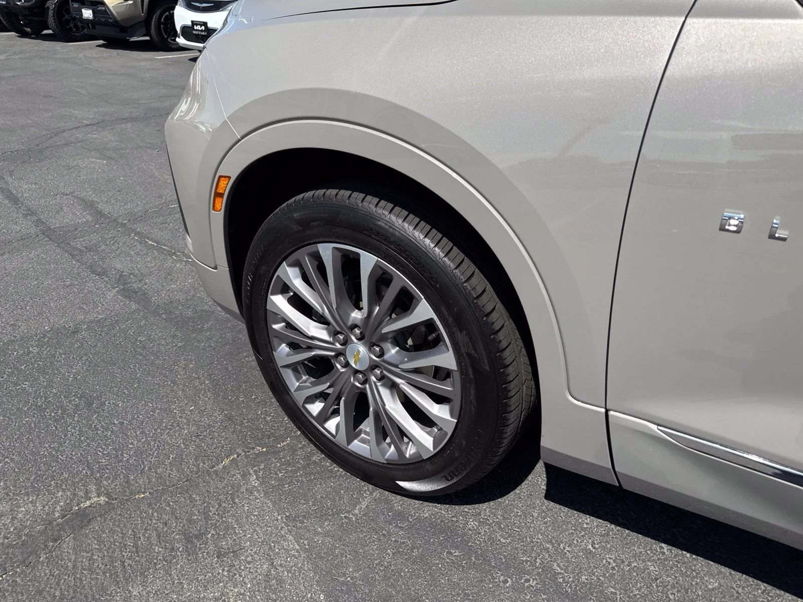 Used 2021 Pewter Metallic Chevrolet Premier image 15