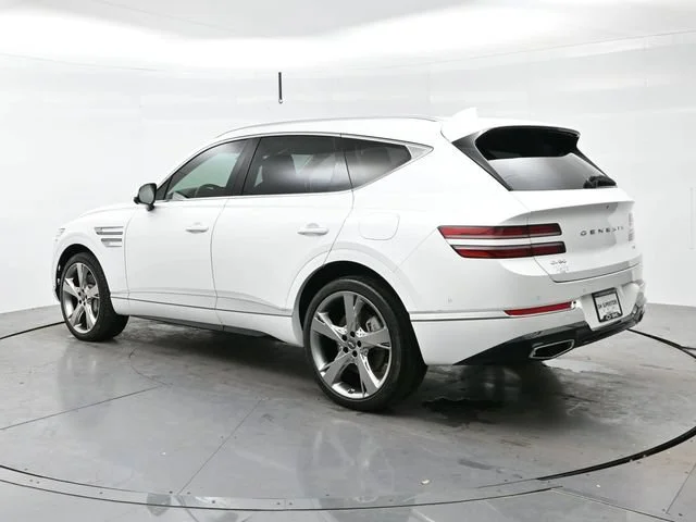 Used 2023 Uyuni White Genesis 4DR AWD 2.5 image 5