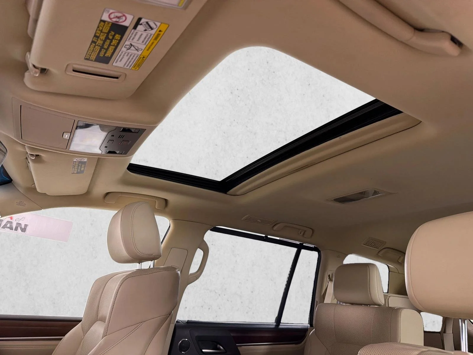 Used 2019 Blue Lexus LX 570 image 3