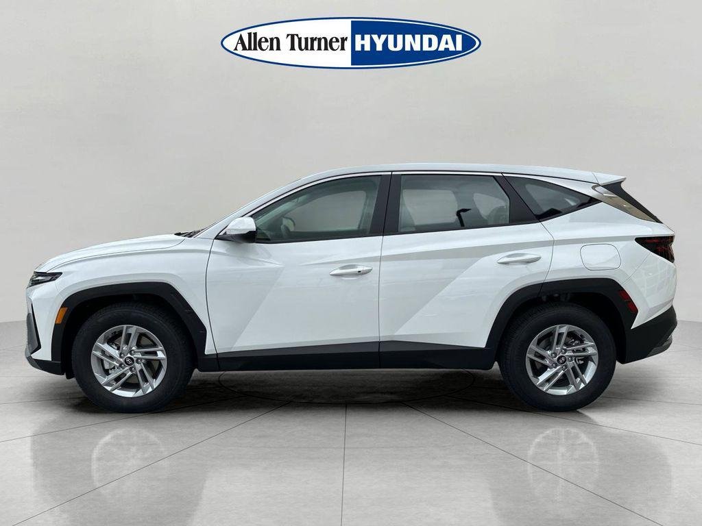 New 2026 White Pearl Hyundai SE FWD image 4