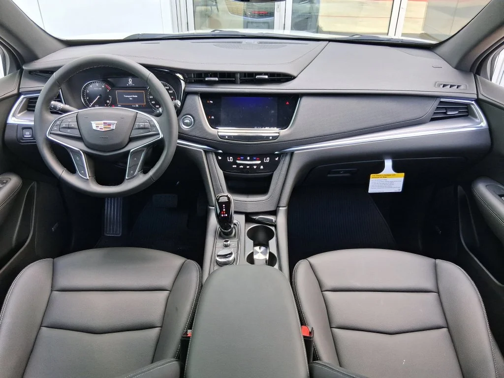 2026 Cadillac XT5 Luxury - Photo 9