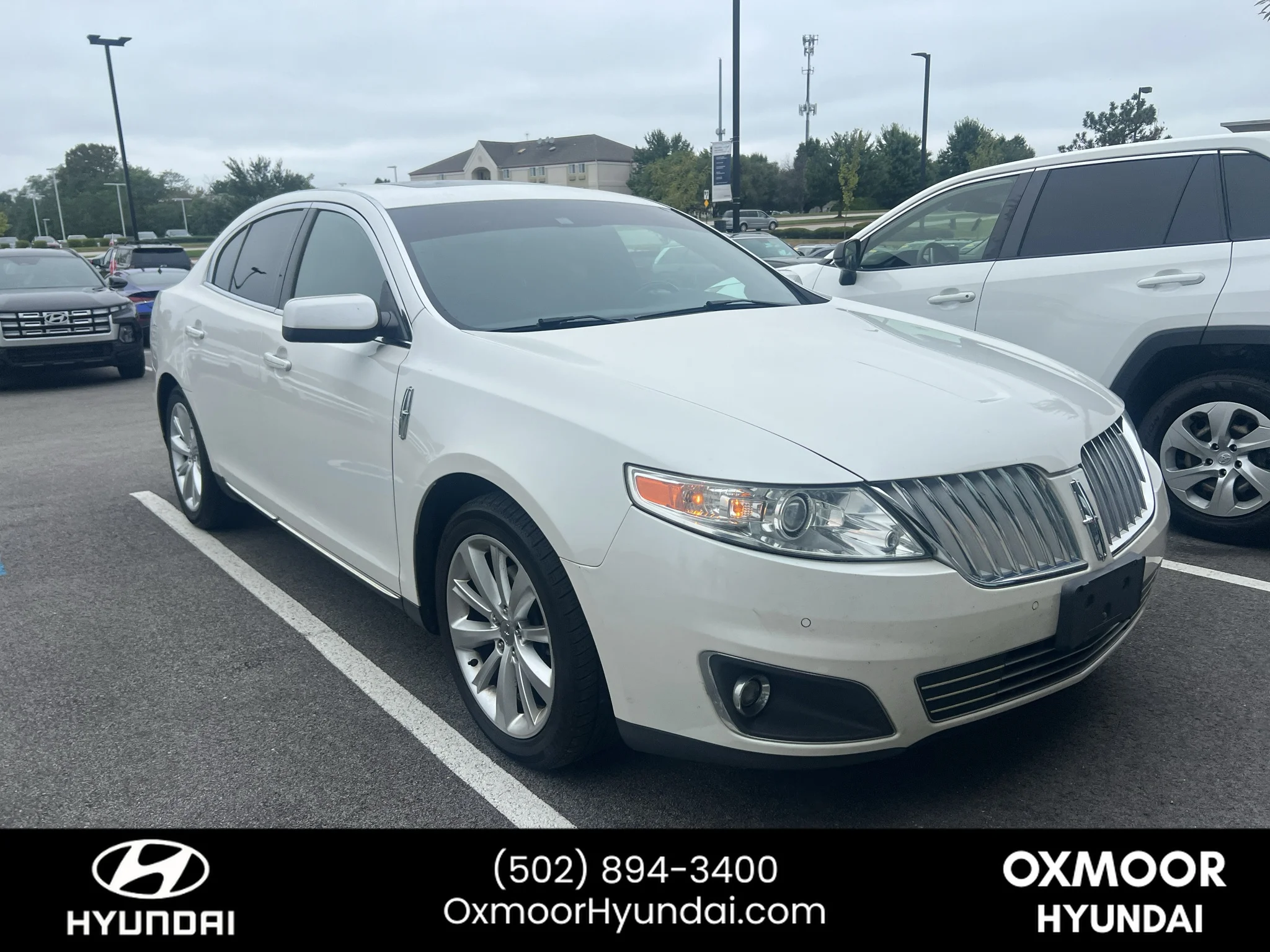 2011 Lincoln MKS