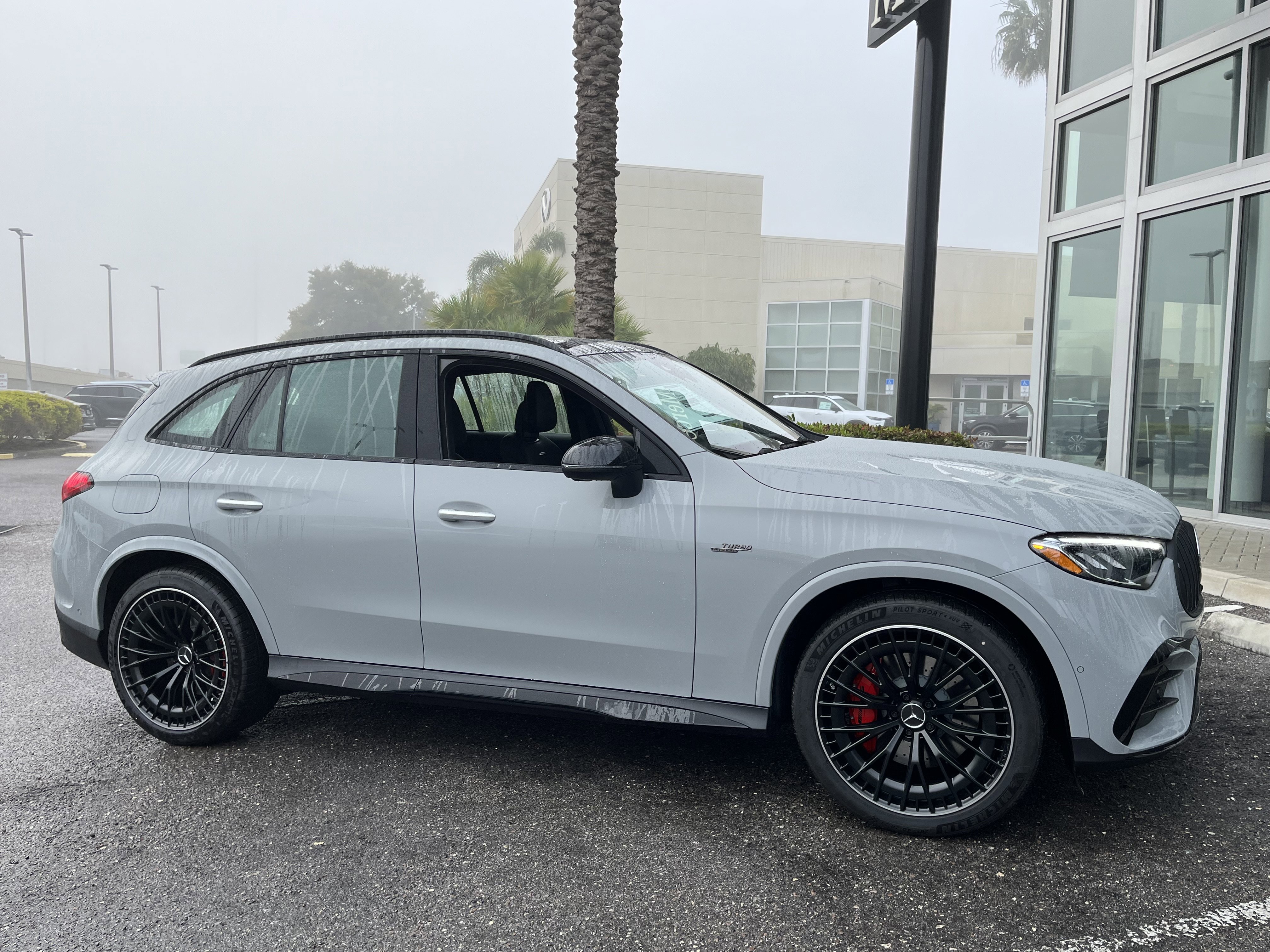 New 2026 MANUFAKTUR Alpine Grey Mercedes-Benz AMG® GLC 43 image 9