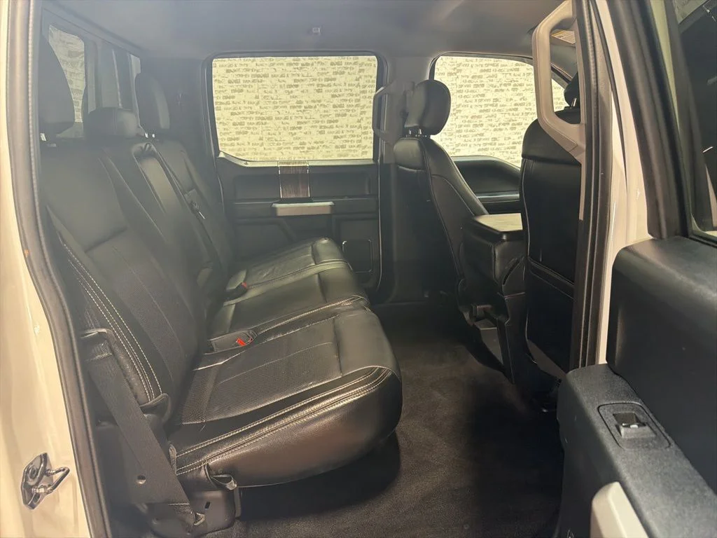 Used 2020 White Ford Lariat image 12