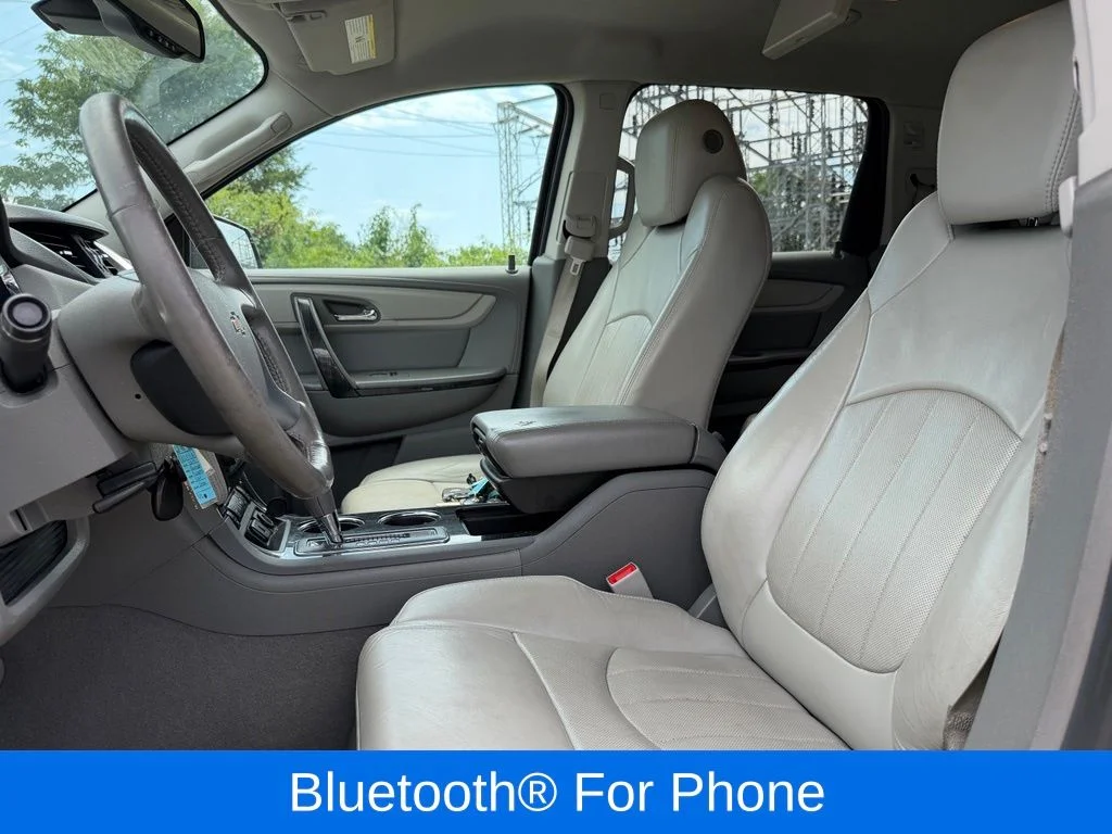 Used 2017 Gray Chevrolet Premier image 24