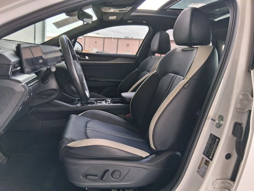 Certified Used 2025 White Kia GT-Line image 19