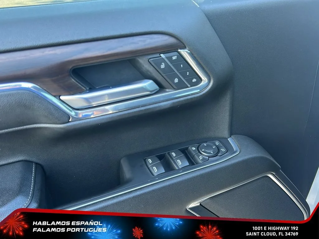 Certified Used 2024 Summit White GMC SLT image 11
