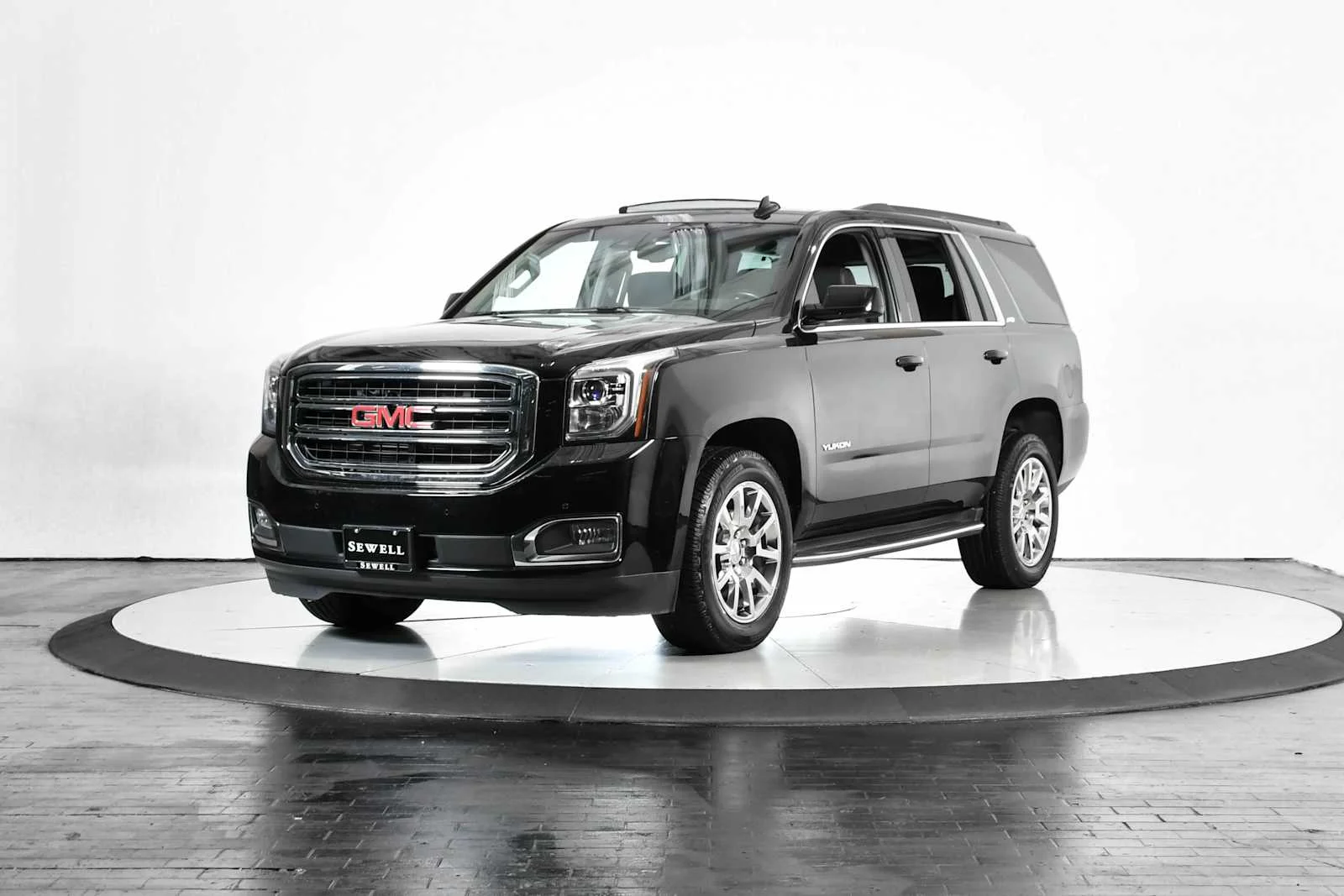 2017 GMC Yukon 2WD SLT's photo