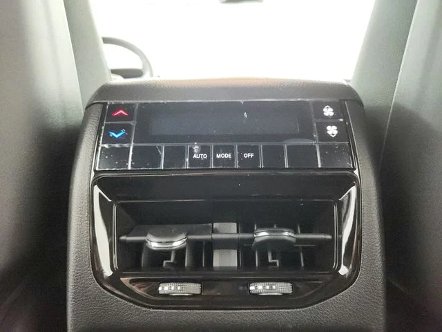 New 2026 White Jeep Altitude image 42