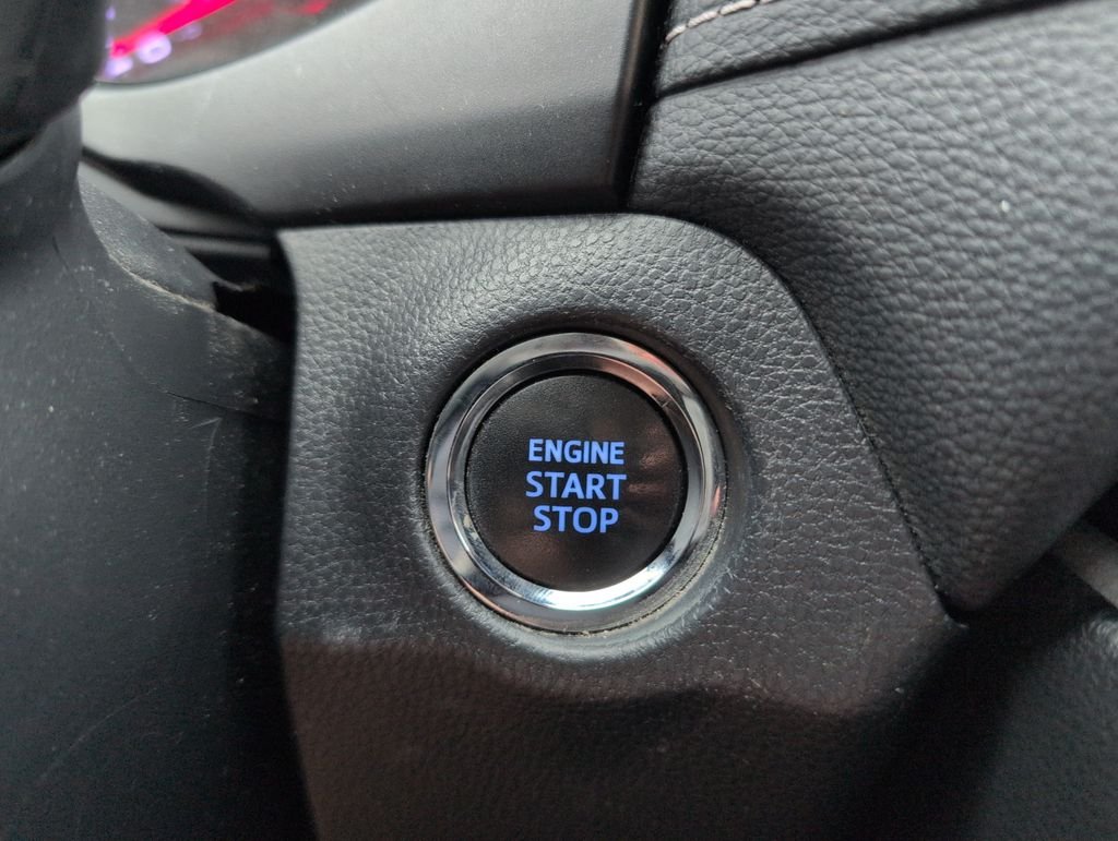 Used 2020 Gray Toyota XLE image 19