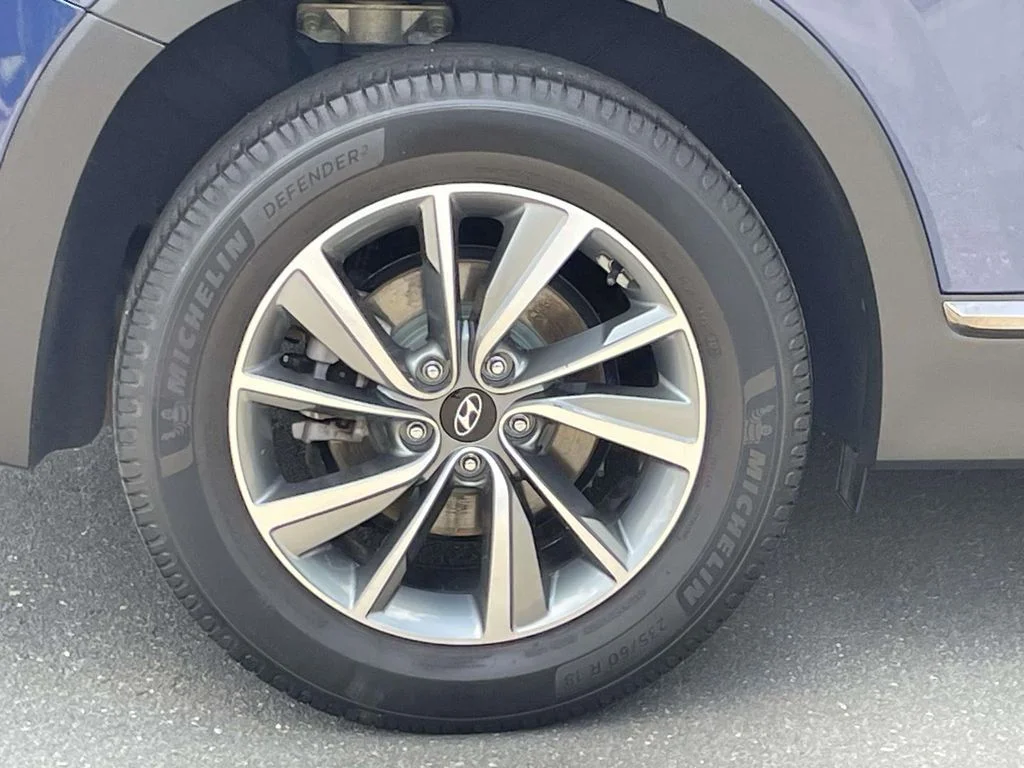 Used 2020 Blue Hyundai Limited image 7