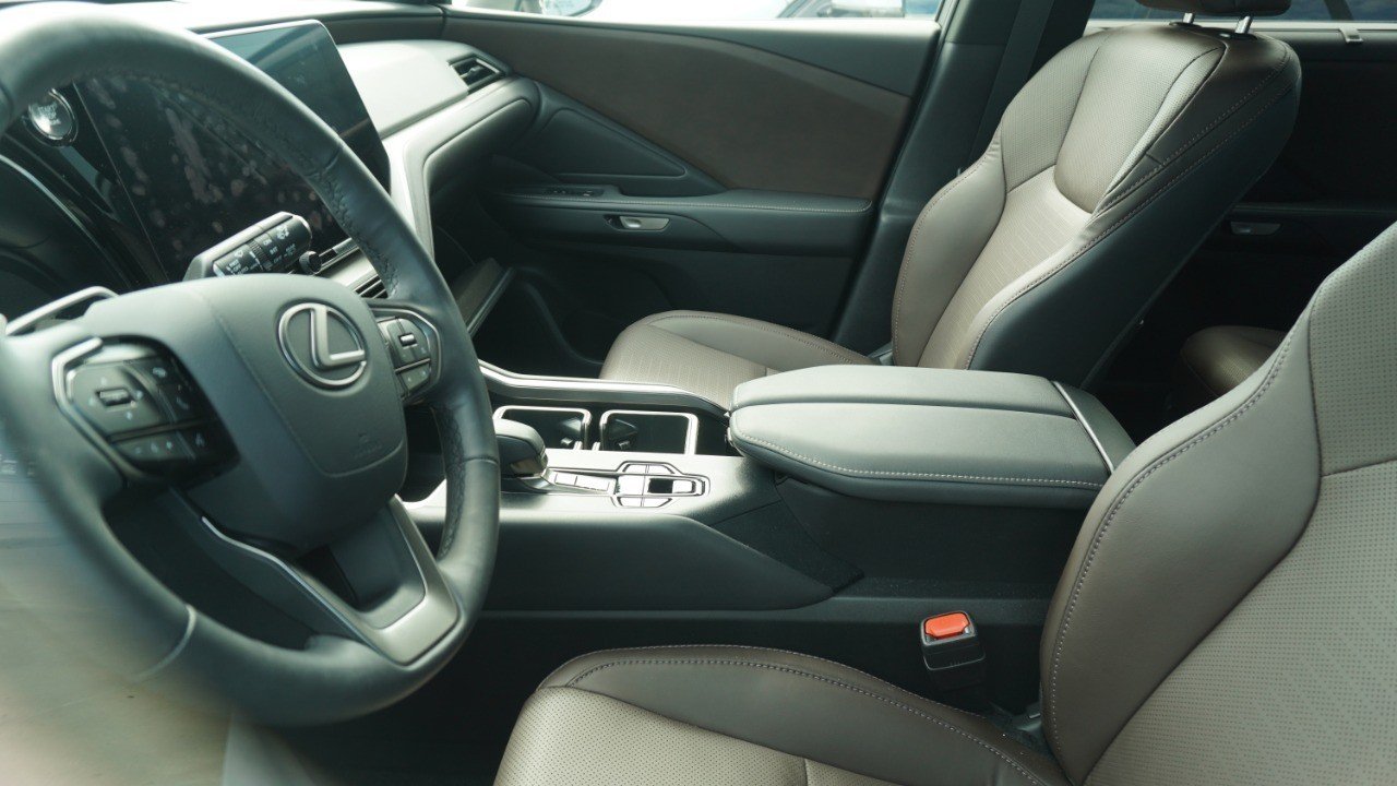 Certified Used 2024 Beige Lexus TX 350 Premium image 9