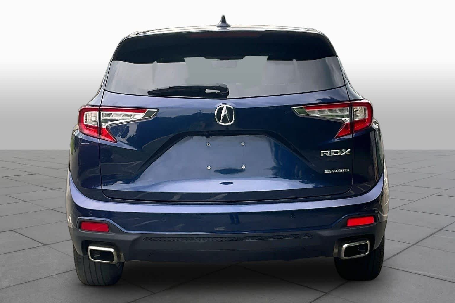 Used 2024 Fathom Blue Pearl Acura w/Technology Package image 4