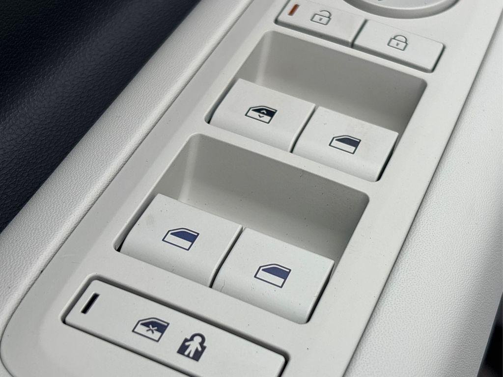 New 2026 Silver Hyundai SE image 23