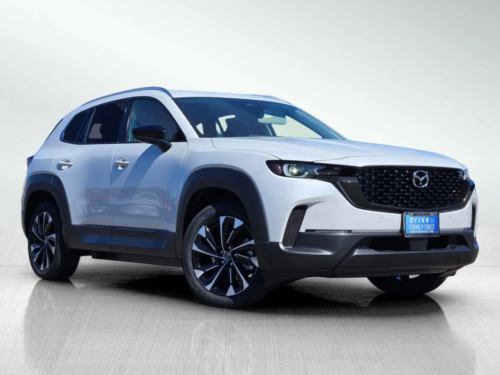 2026 Mazda CX-50 2.5 Hybrid Premium Plus's photo