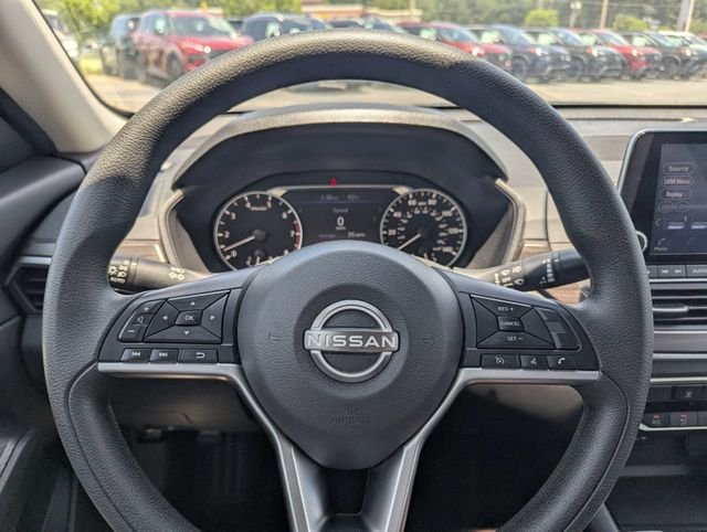 Used 2024 Black Nissan 2.5 SV image 25