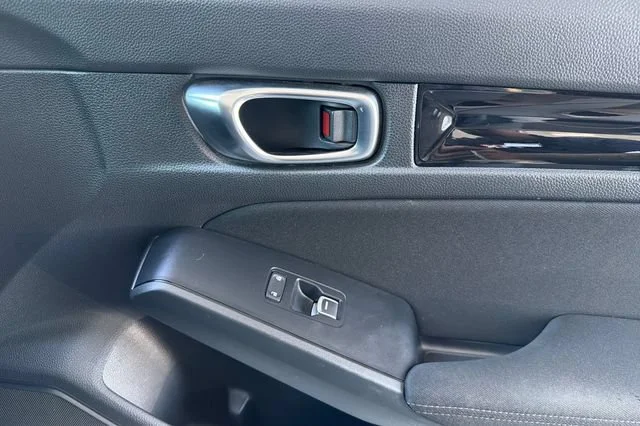 Certified Used 2025 Urban Gray Pearl Honda Sport image 54
