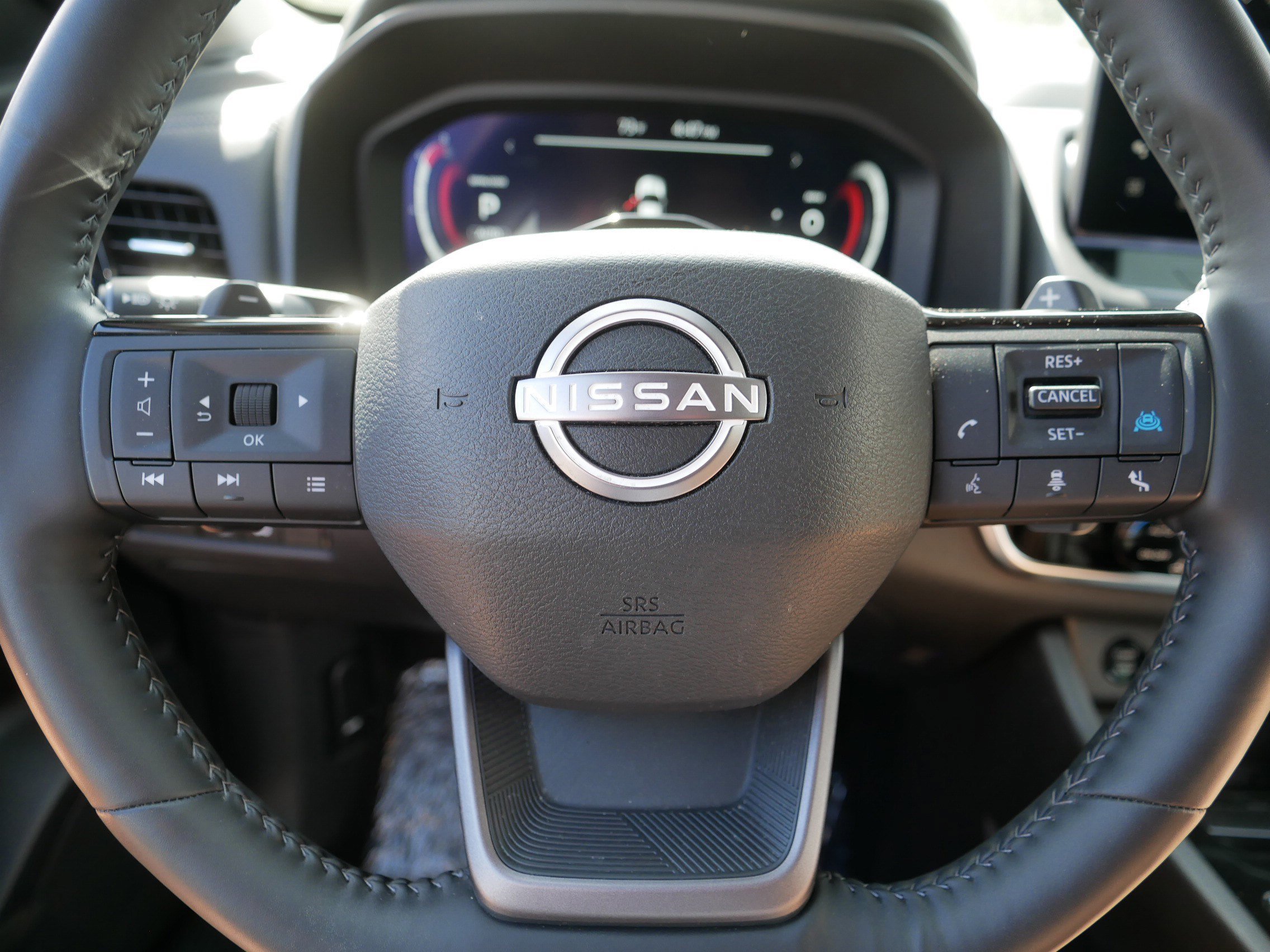 Certified Used 2025 Super Black Nissan SL image 25