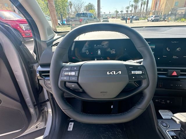 Used 2026 Wolf Gray Kia EX image 11