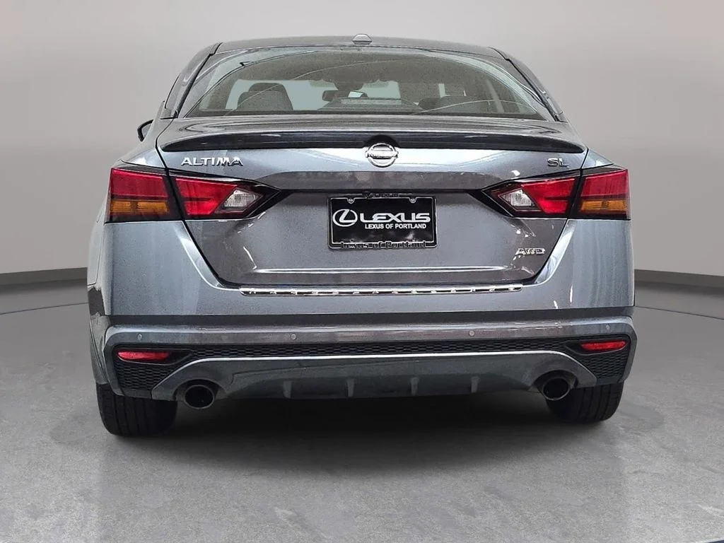 Used 2021 Gray Nissan 2.5 SL image 7