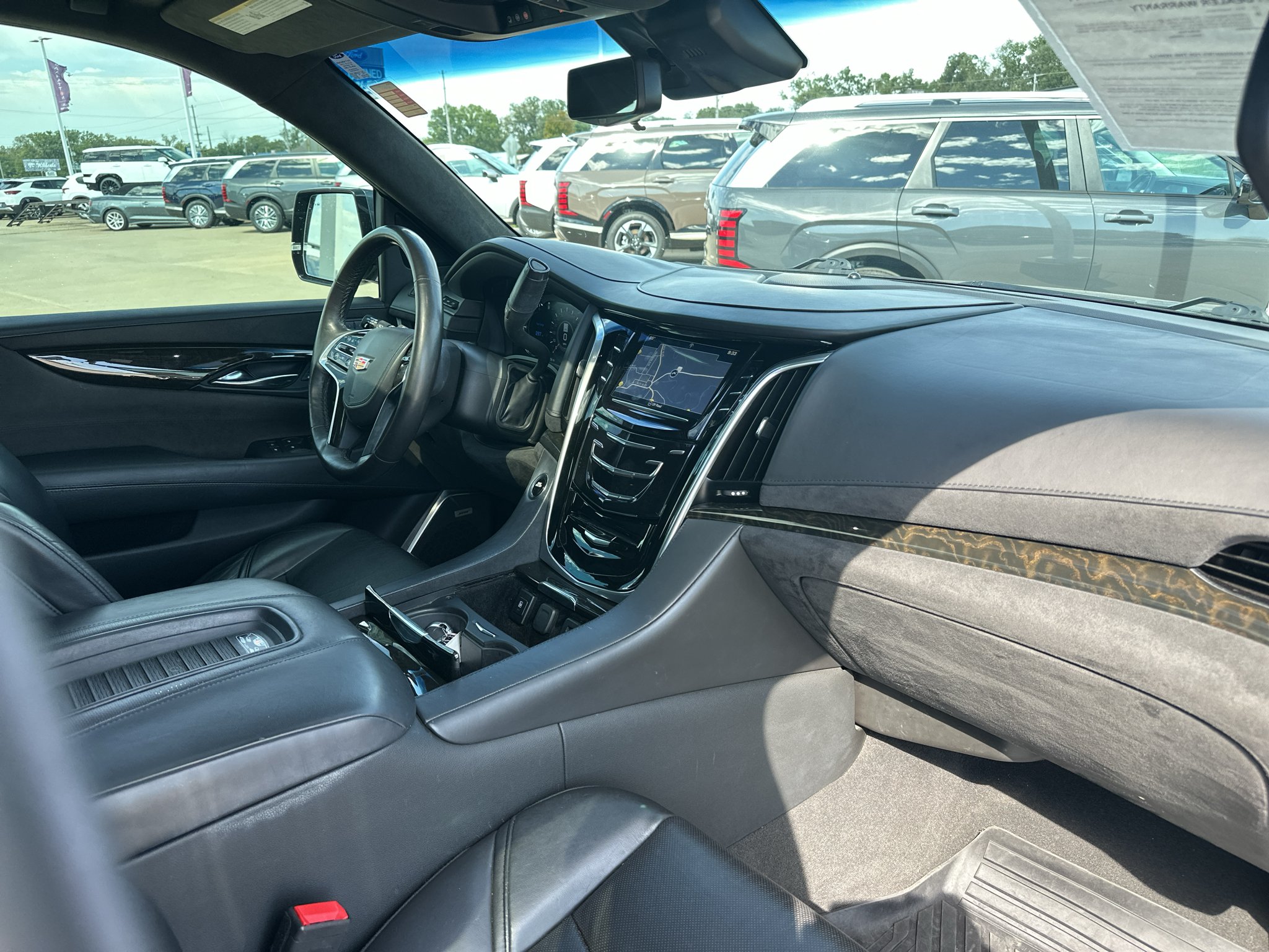 Used 2019 Shadow Metallic Cadillac Platinum image 6